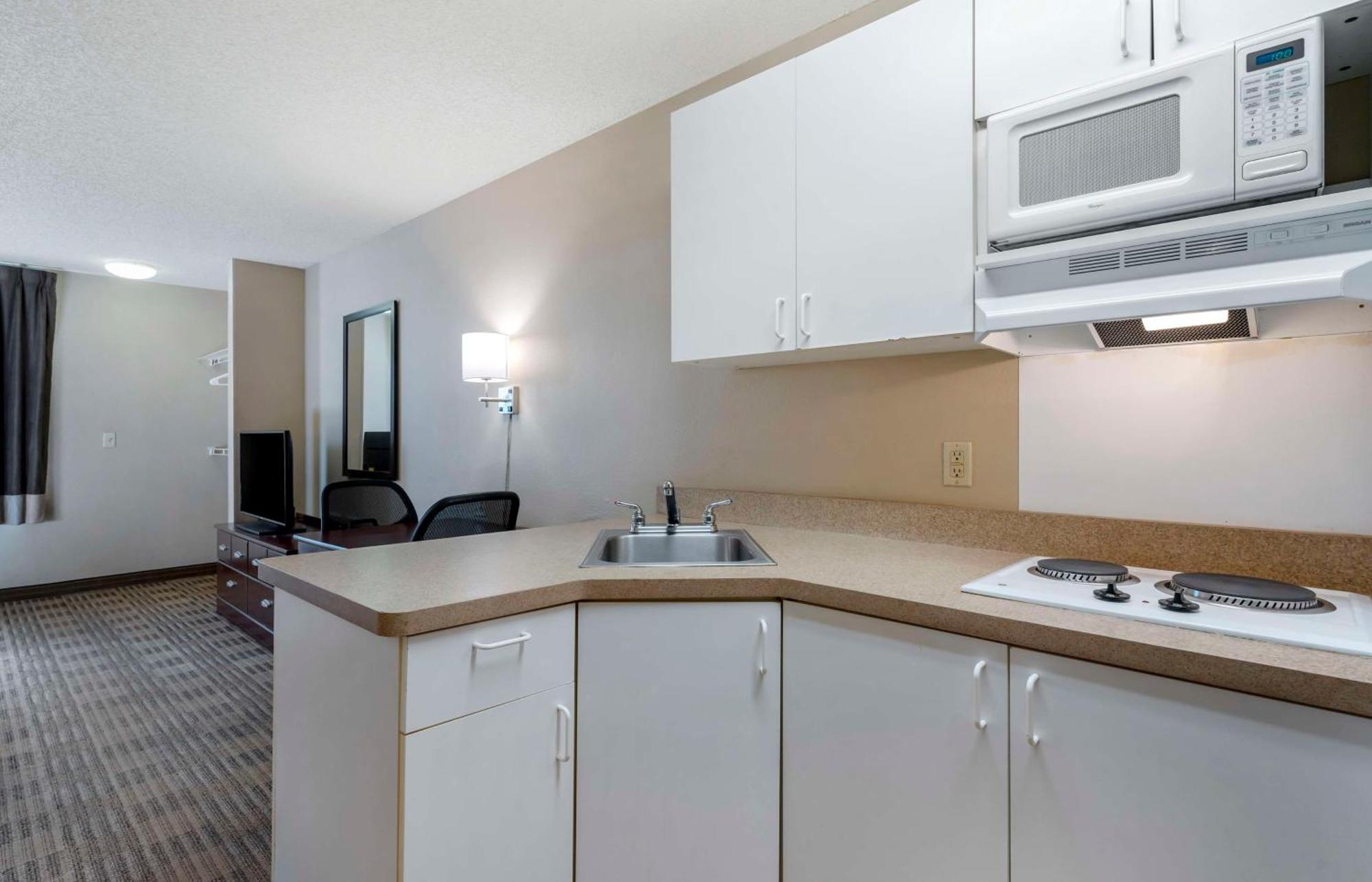 Extended Stay America Suites - Fremont - Warm Springs Warm Springs District Exterior photo